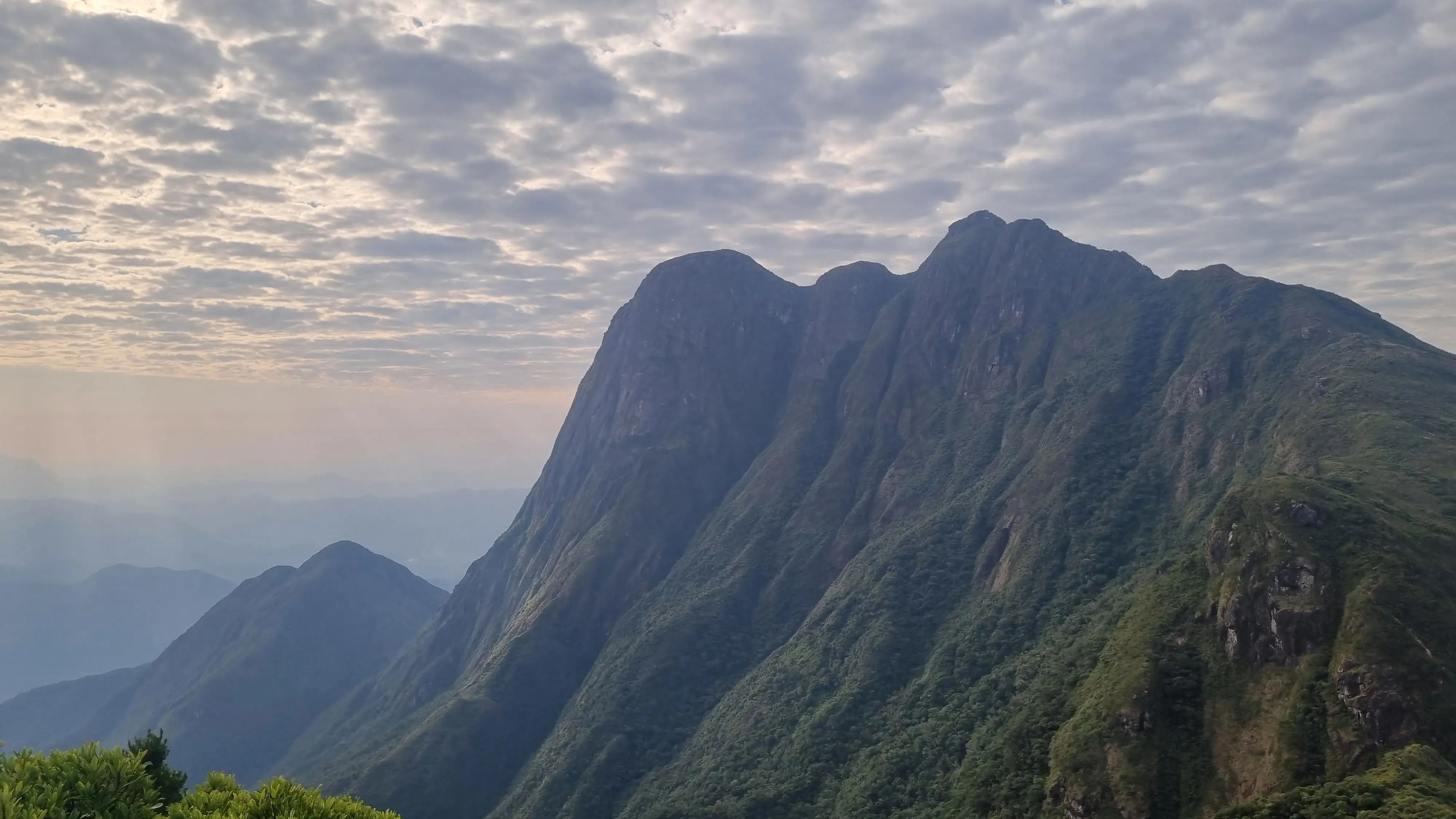 Pico Paraná, 22 ago 2025